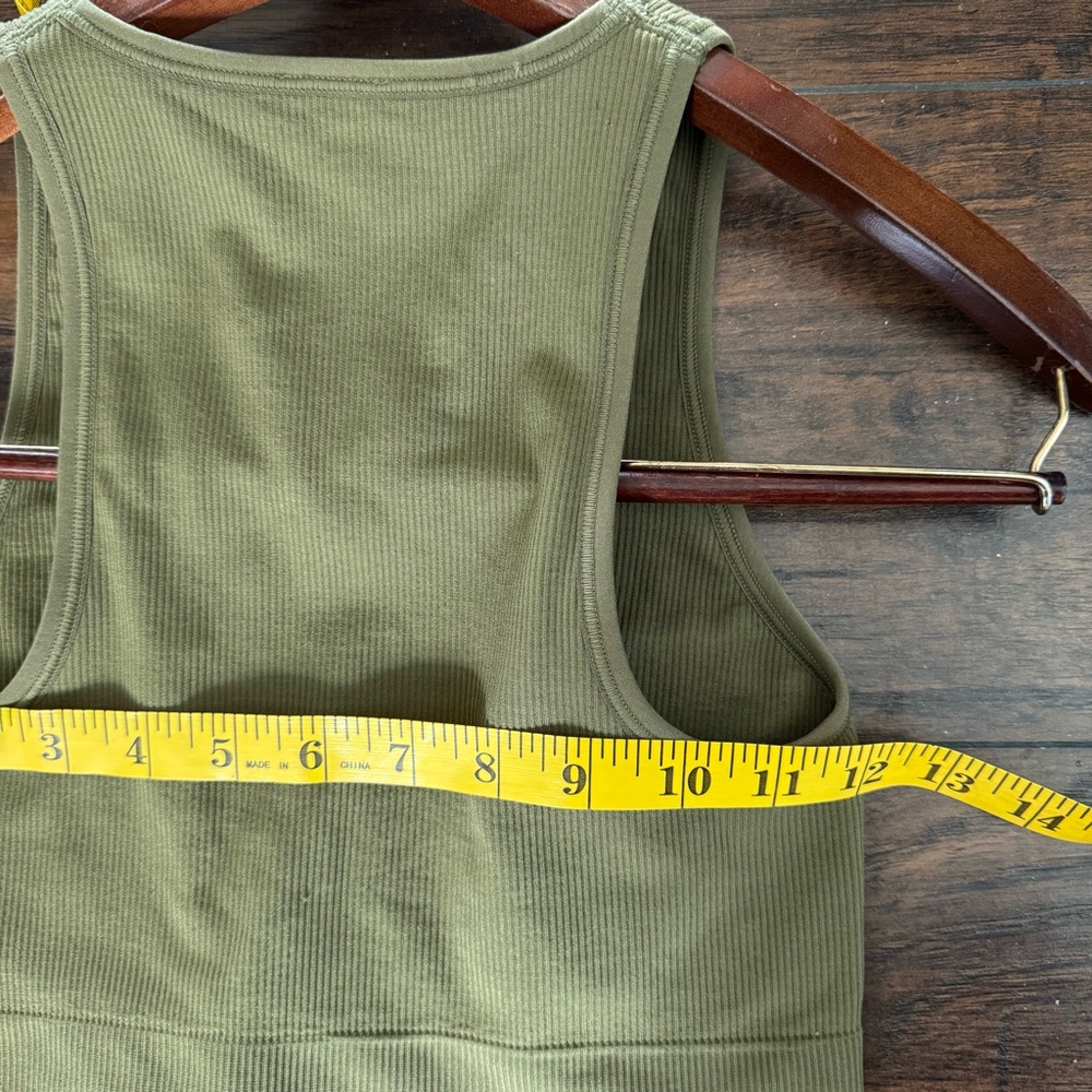 Athleta Aurora NWT crop rib tank XS olive green - Picture 7 of 10